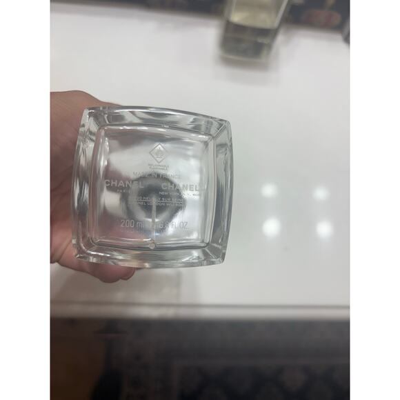 CHANEL Beige Les Exclusifs Empty Bottle & Box 200 ml – Authentic Collectible Dis - Picture 3 of 7